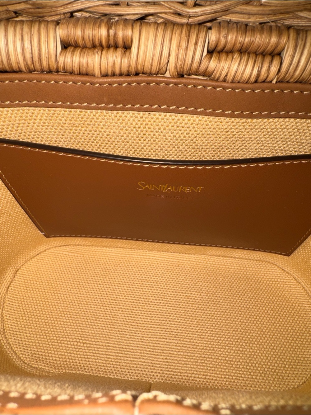 New Saint Laurent wicker vanity bag - Picture 6 of 8